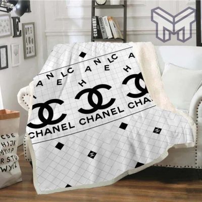 Chanel white fashion luxury brand fleece blanket comfortable blanket