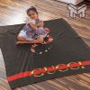 Gucci snake luxury brand logo premium blanket fleece thin blanket to keep warm