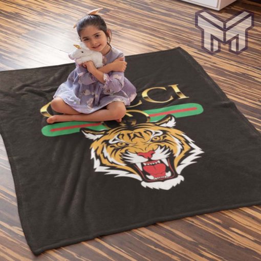 Gucci tiger luxury brand logo premium blanket fleece thin blanket to keep warm