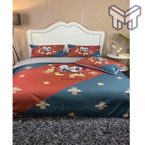 Gucci Bedding Set, Gucci Mickey Couple Christmas Luxury Brand High-End Bedding Set Home Decor