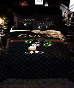 Gucci Bedding Set, Gucci Mickey Drinking Fashion Logo Luxury Brand Premium Bedding Set Home Decor