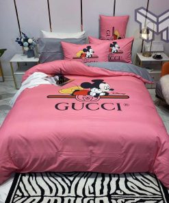 Gucci Bedding Set, Gucci Pinky Mickey New Hot Logo Luxury Brand High-End Bedding Set Home Decor