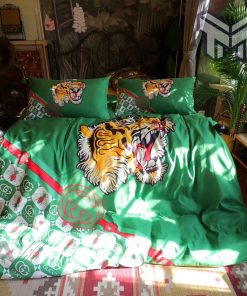 Gucci Bedding Set, Gucci Tiger Fashion Logo Luxury Brand Bedding Set Home Decor