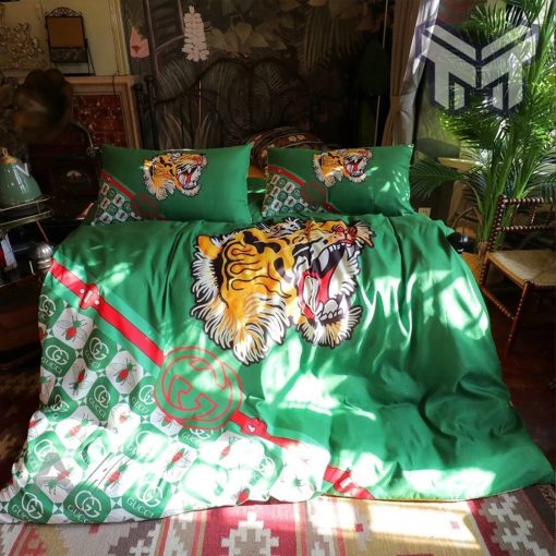 Gucci Bedding Set, Gucci Tiger Fashion Logo Luxury Brand Bedding Set Home Decor