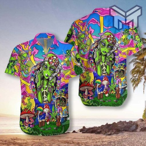 Hippie Alien Hawaiian Graphic Print Short Sleeve Hawaiian Shirt