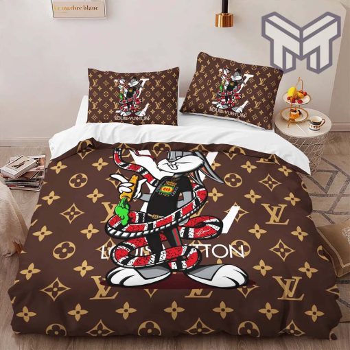 Louis Vuitton Snake Logo Luxury Brand Bedding Set Bedspread Duvet Cover Set Home Decor