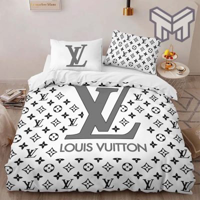 Louis Vuitton White Luxury Brand High End Bedding Set LV Home Decor 