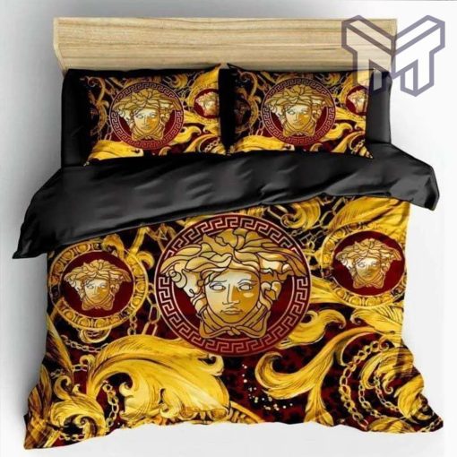 Versace Golden Logo Luxury Brand High-End Bedding Set Home Decor