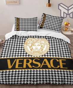 Versace Luxury Brand Logo High-End Bedding Set LV Home Decor