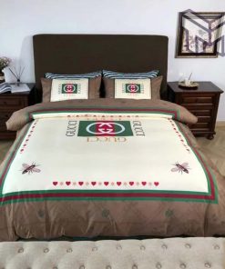 Gucci Bedding Set, Gucci Bee Heart Luxury Brand Bedding Set Bedspread Duvet Cover Set Home Decor