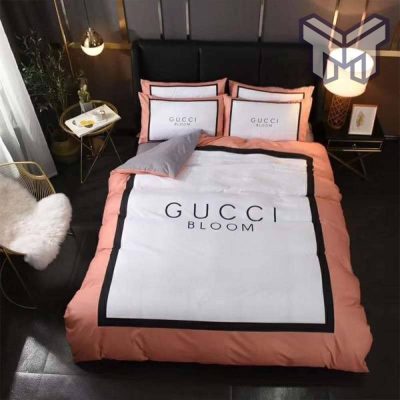 Gucci Bedding Set, Gucci Bloom Fashion Logo Luxury Brand Bedding Set Home Decor