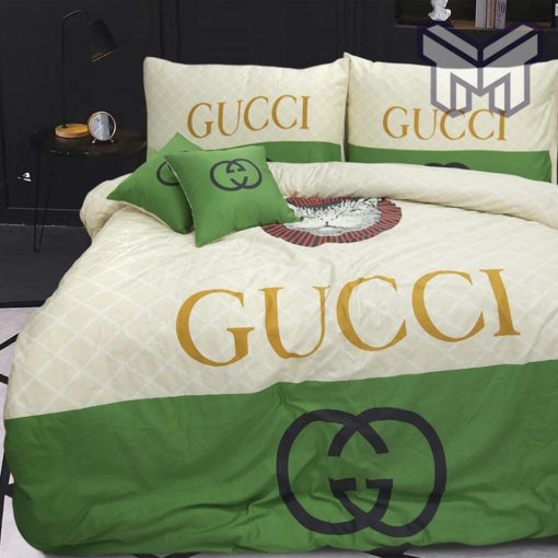 Gucci Bedding Set, Gucci Catty Fashion Logo Luxury Brand Bedding Set Home Decor