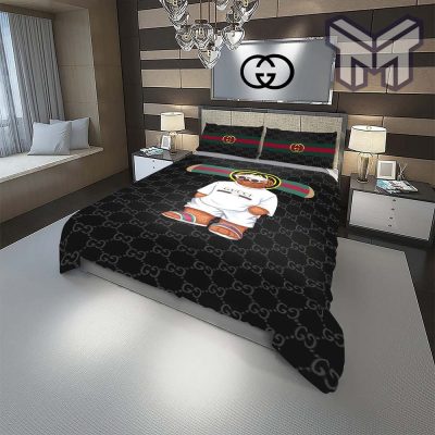 Gucci Bedding Set, Gucci Cute Bear Fashion Logo Luxury Brand Premium Bedding Set Home Decor