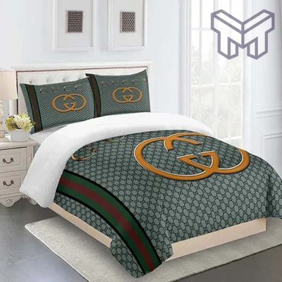 Gucci Bedding Set, Gucci Fashion Golden Logo Limited Luxury Brand Bedding Set Home Decor