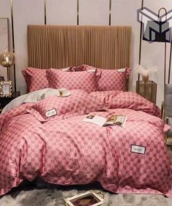 Gucci Bedding Set, Gucci Logo Pinky Luxury Brand High-End Bedding Set Home Decor