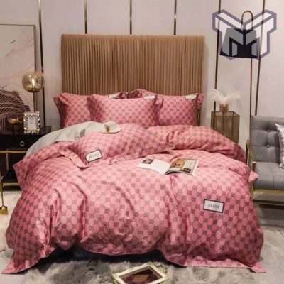 Gucci Bedding Set, Gucci Logo Pinky Luxury Brand High-End Bedding Set Home Decor