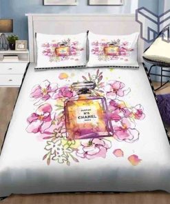 chanel-bedding-sets-chanel-coco-printed-bedding-sets-quilt-sets-duvet-cover-luxury-brand-bedding-decor-bedroom-sets