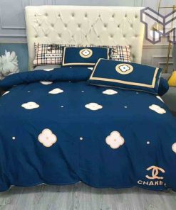 chanel-bedding-sets-chanel-flower-blue-printed-bedding-sets-quilt-sets-duvet-cover-luxury-brand-bedding-decor-bedroom-sets