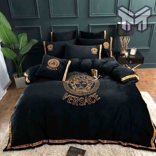 versace-bedding-set-gianni-versace-black-luxury-brand-high-end-bedding-set-home-decor-ezc