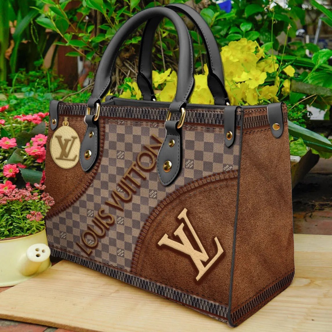 Top Women Handbag Trends for 2024