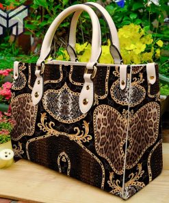 Gucci snakes handbag luxury brand for beauty