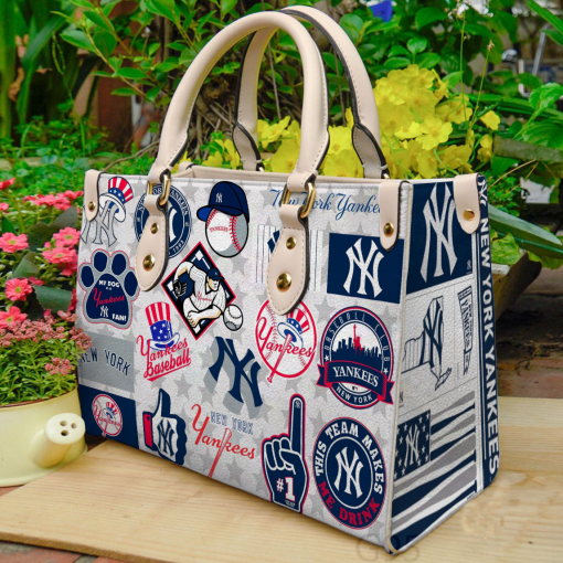 New York Yankees Leather HandBag For Women Gift